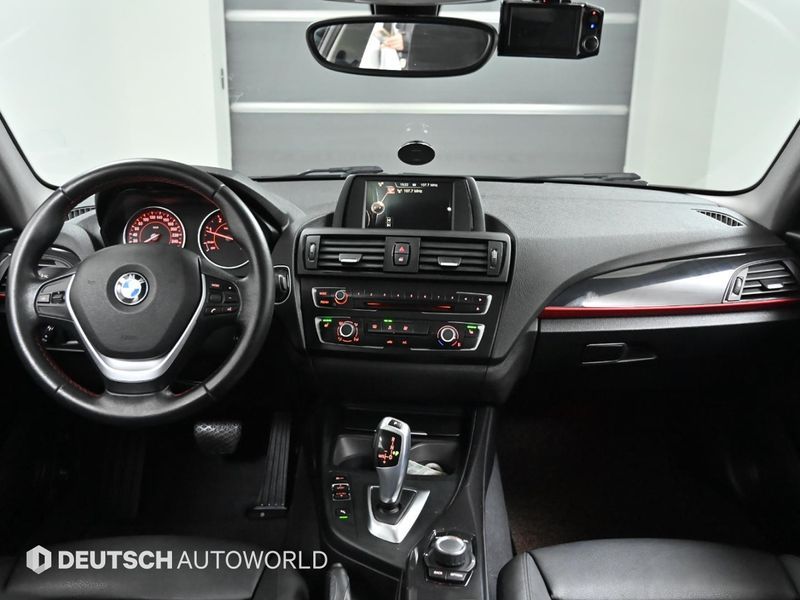 2015 BMW 1 Series 118d Sport 5Door photo 7