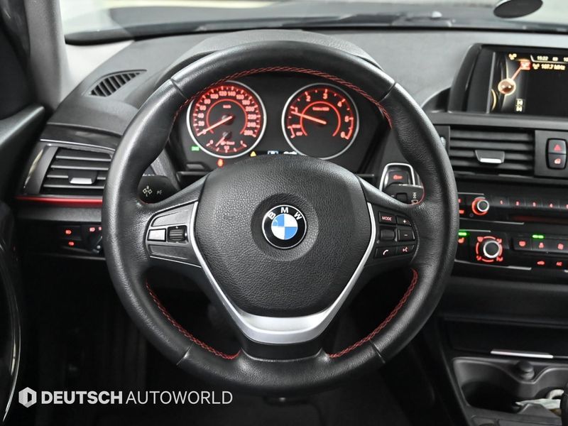2015 BMW 1 Series 118d Sport 5Door photo 13