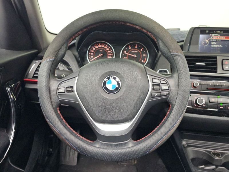 2017 BMW 1 Series 118d Sport 5Door photo 13