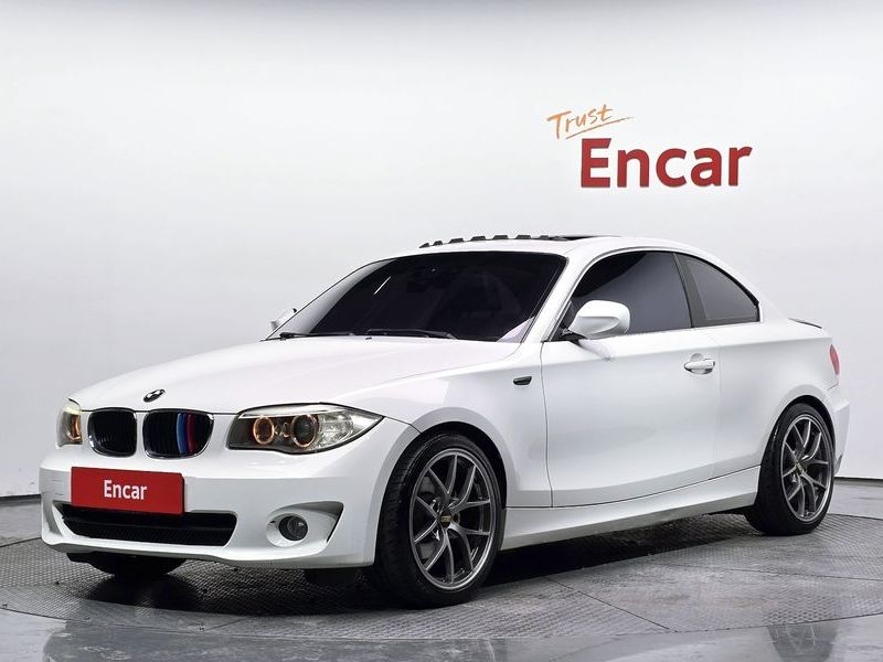 2012 BMW 1 Series 120d Coupe Sport photo 1
