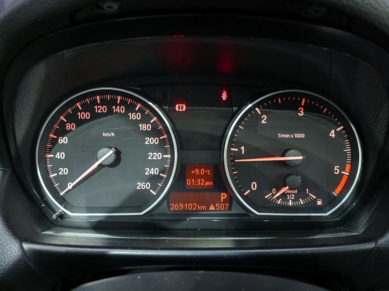 2012 BMW 1 Series 120d Coupe Sport photo 8