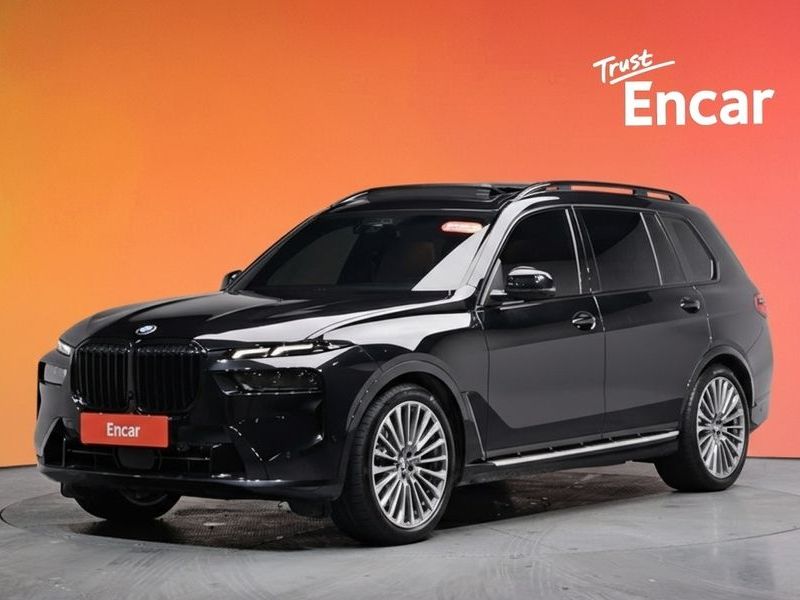 2024 BMW X7 xDrive 40d Design Pure Excellence 7-Seater photo 1
