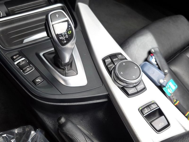 2015 BMW 4 Series 428i M Sport Convertible photo 9