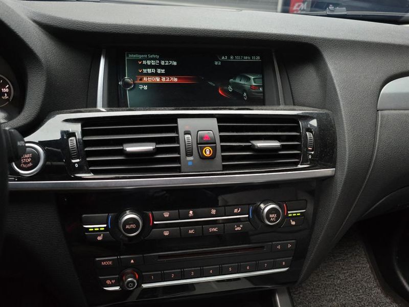 2016 BMW X3 xDrive 20d M Aerodynamic photo 14