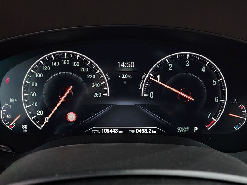 2019 BMW 5 Series 530i xDrive M Sport Package Plus photo 8