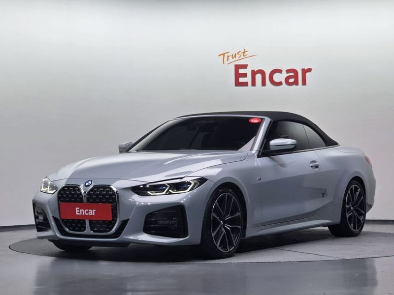 2024 BMW 4 Series 420i M Sport Convertible photo 1
