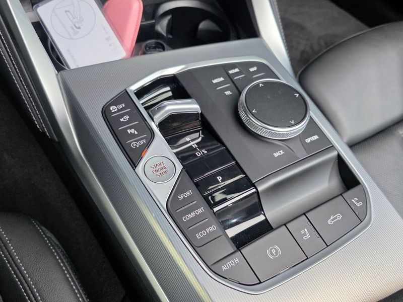 2024 BMW 4 Series 420i M Sport Convertible photo 9