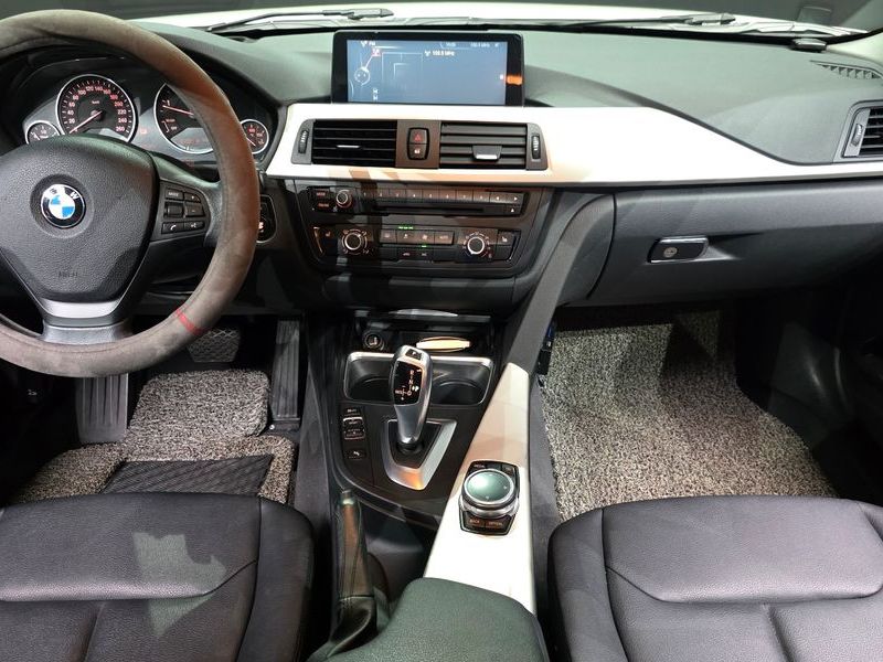 2015 BMW 3 Series 320d ED Edition photo 7