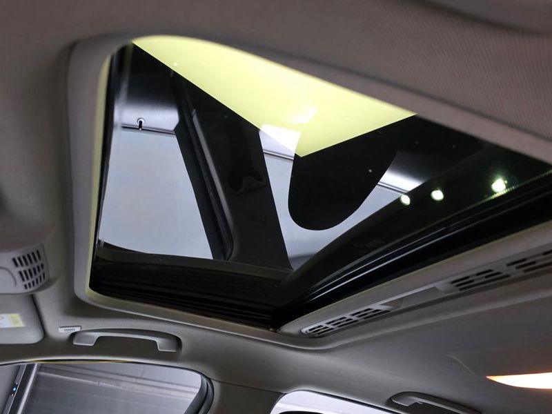 2015 BMW 3 Series 320d ED Edition photo 17