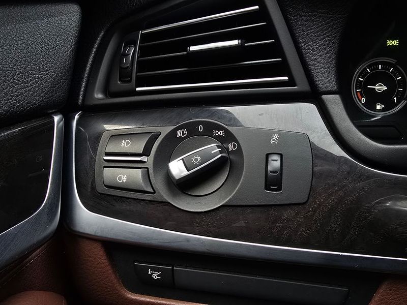 2016 BMW 5 Series 528i M Aero Dynamic photo 18