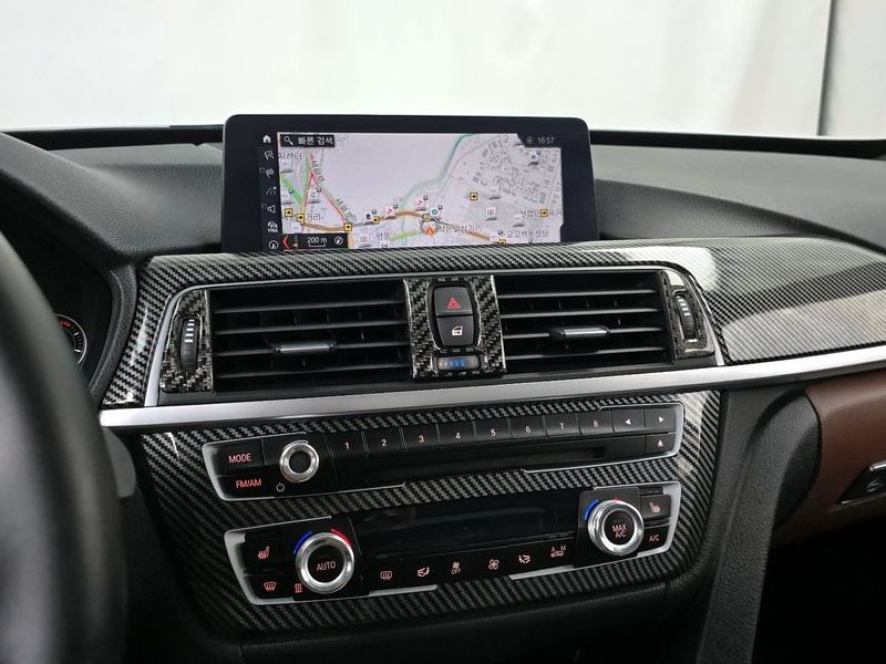 2020 BMW 3 Series GT 320d photo 14