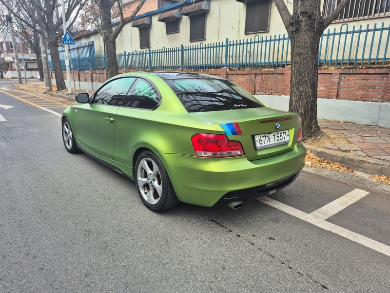 2012 BMW 1 Series 120d Coupe Sport photo 14