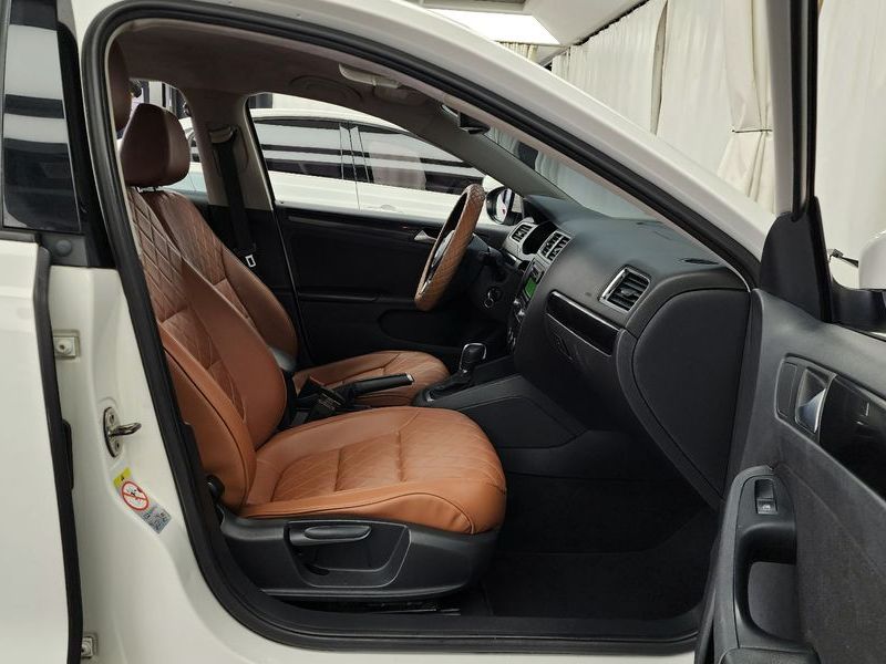 2014 Volkswagen Jetta 1.6 TDI Blue Motion 6th photo 11