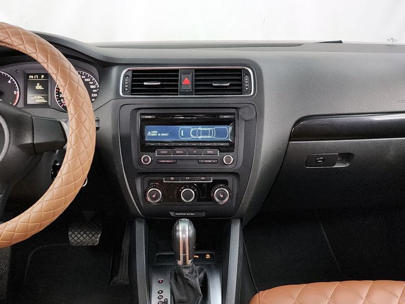 2014 Volkswagen Jetta 1.6 TDI Blue Motion 6th photo 14
