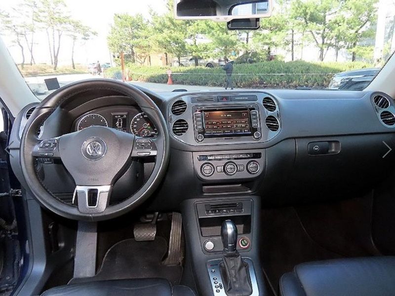 2016 Volkswagen Tiguan 2.0 TDI Premium 5N photo 7