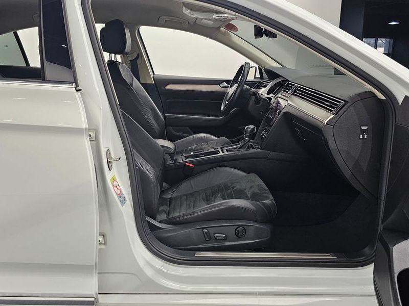 2018 Volkswagen Passat 2.0 TDI photo 18