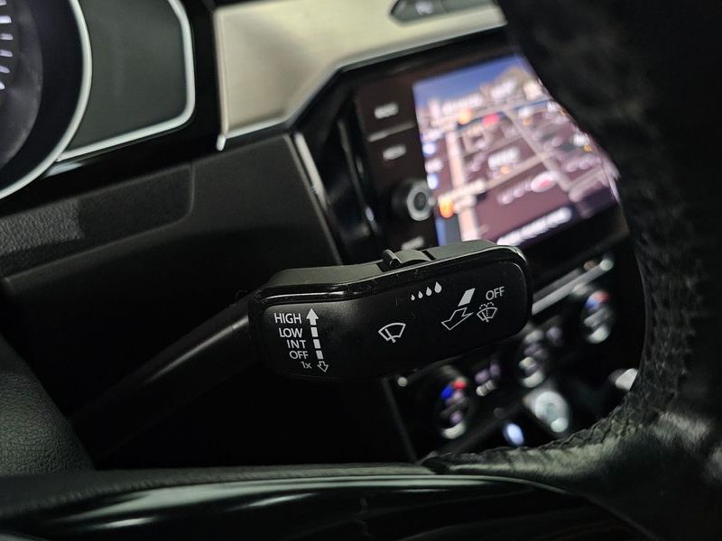 2018 Volkswagen Passat 2.0 TDI photo 19
