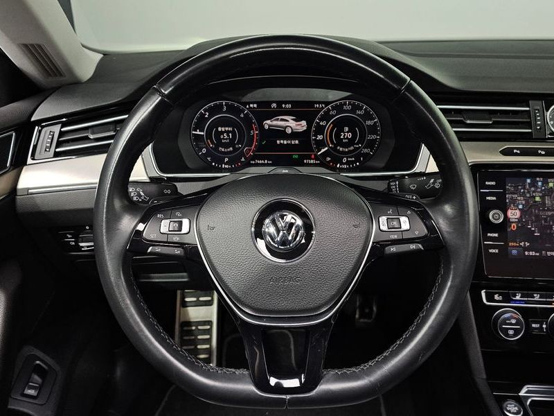 2019 Volkswagen Arteon 2.0 TDI Premium photo 13