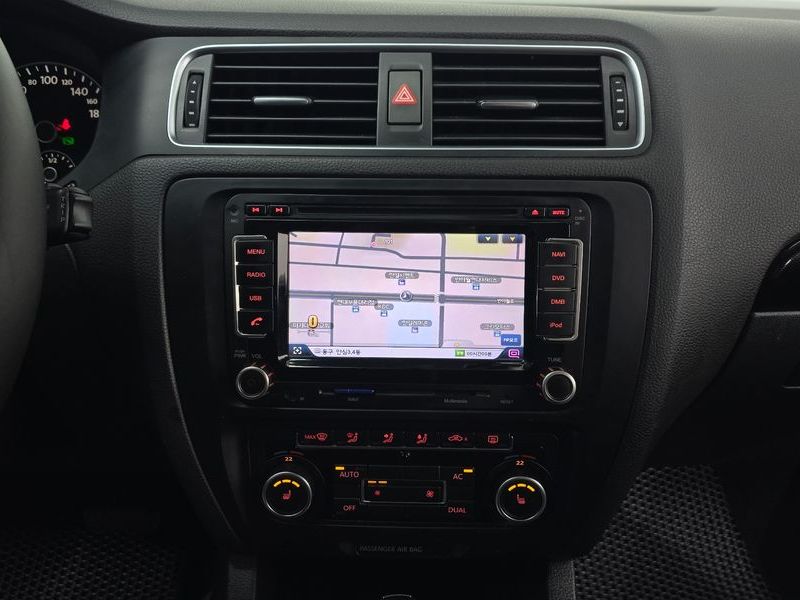 2012 Volkswagen Jetta 2.0 TDI 6th photo 15