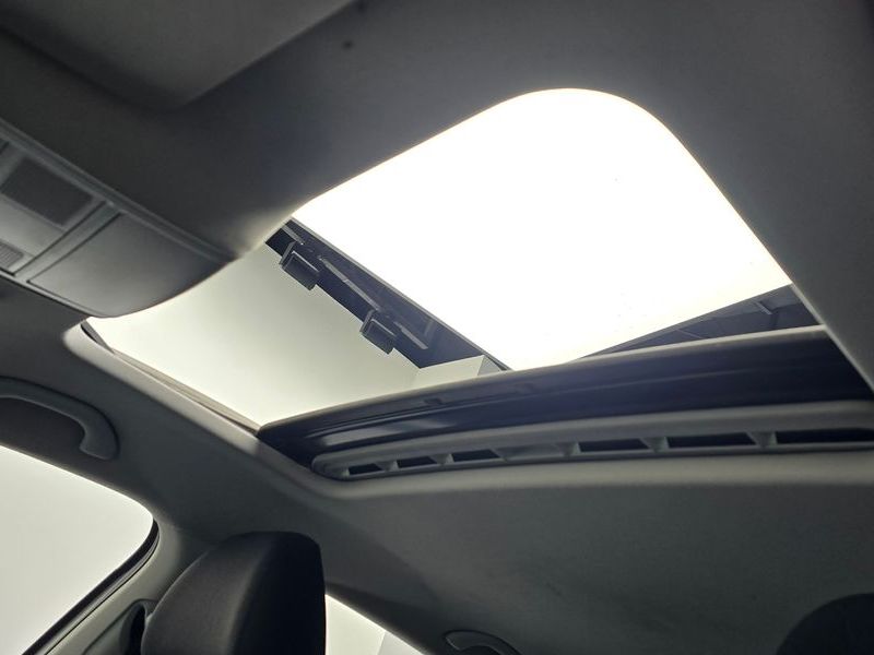 2012 Volkswagen Jetta 2.0 TDI 6th photo 17
