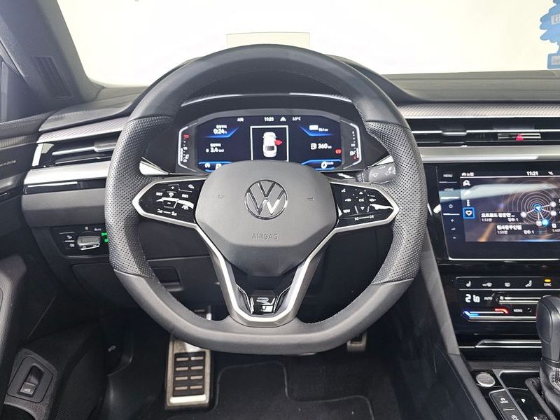 2023 Volkswagen Arteon 2.0 TDI R-LIINE 4Motion photo 13