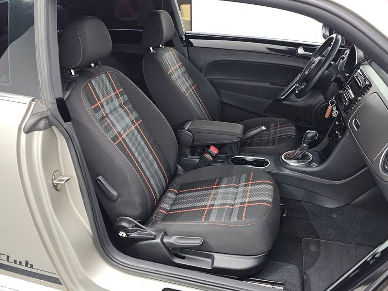 2015 Volkswagen Beetle 2.0 TDI Club Limited Edition photo 11