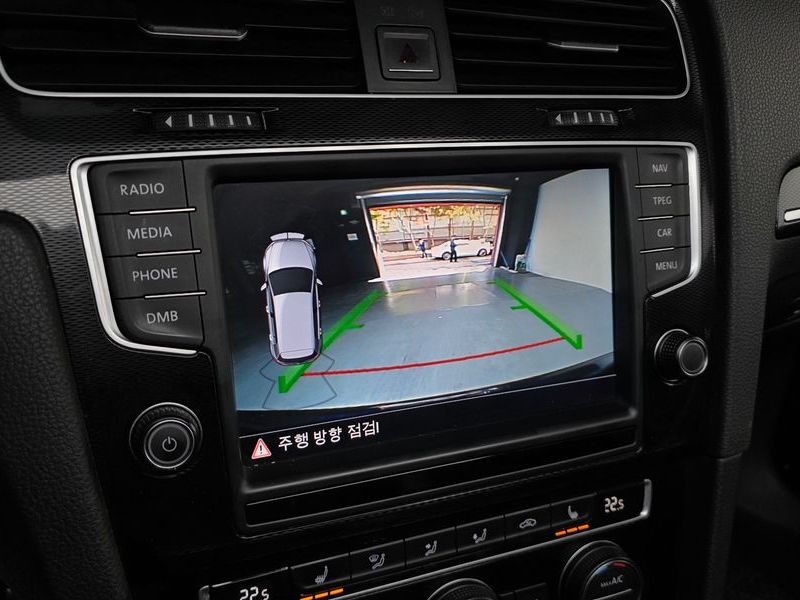 2016 Volkswagen Golf 2.0 GTI photo 14