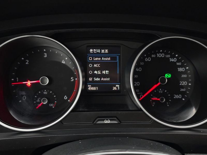 2020 Volkswagen Tiguan 2.0 TDI Premium photo 8