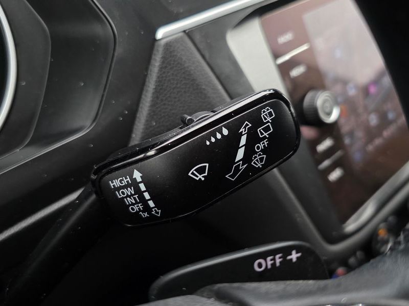2020 Volkswagen Tiguan 2.0 TDI Premium photo 30