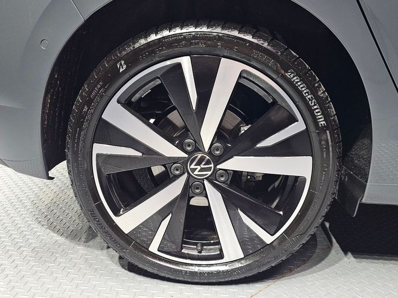 2026 Volkswagen Golf 2.0 TDI Prestige photo 21