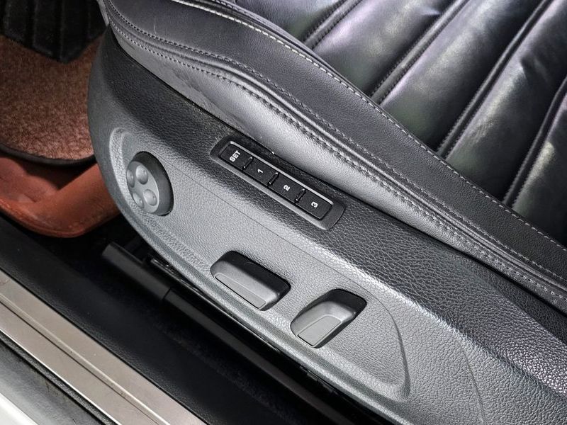 2015 Volkswagen New CC 2.0 TDI BlueMotion photo 18