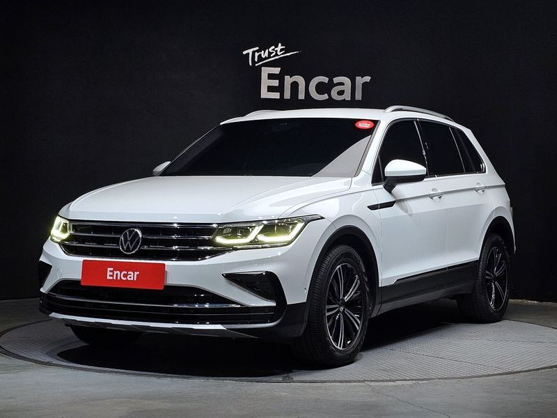 2022 Volkswagen Tiguan 2.0 TDI Premium photo 1
