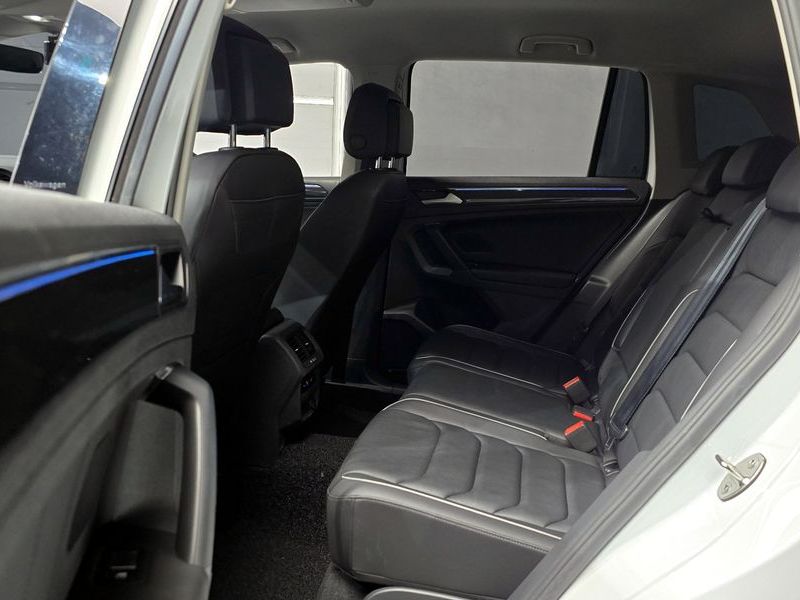 2022 Volkswagen Tiguan 2.0 TDI Premium photo 13