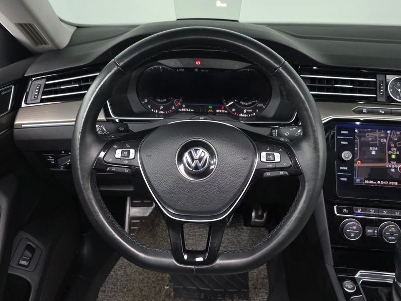 2019 Volkswagen Arteon 2.0 TDI Prestige photo 14