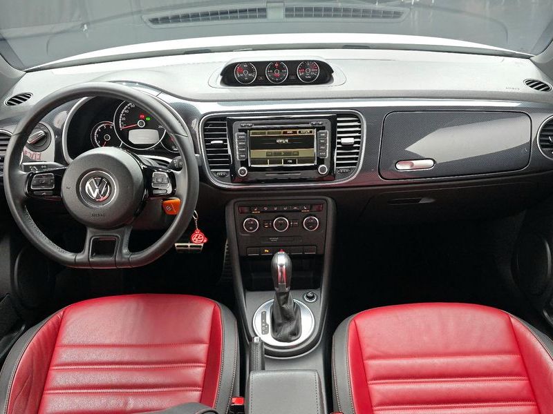 2014 Volkswagen Beetle 2.0 TDI Premium 3rd photo 7