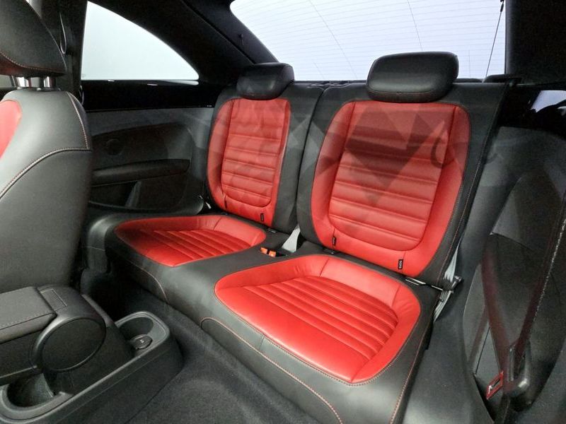 2014 Volkswagen Beetle 2.0 TDI Premium 3rd photo 12
