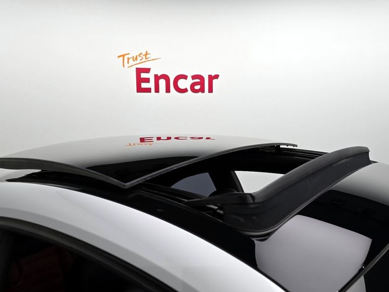 2014 Volkswagen Beetle 2.0 TDI Premium 3rd photo 19