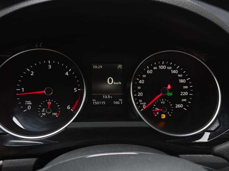 2015 Volkswagen Jetta 2.0 TDI BlueMotion Premium 6th photo 8