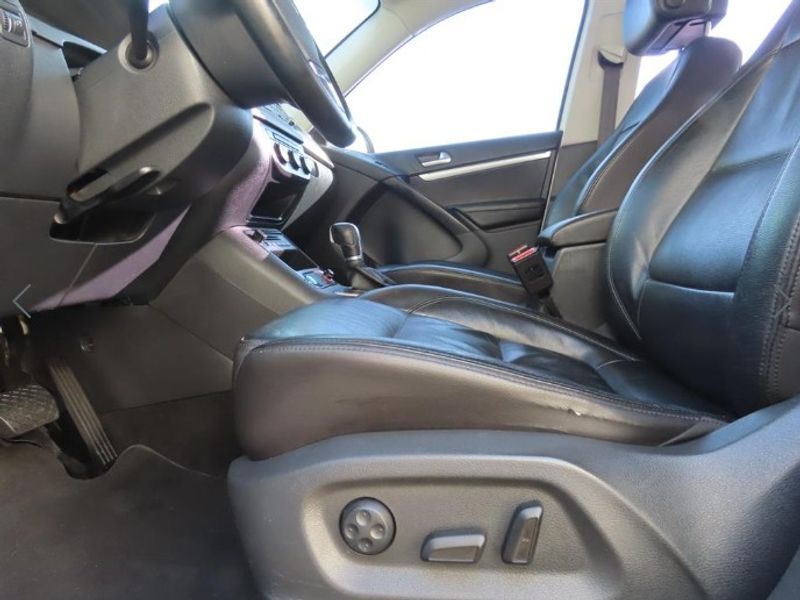2016 Volkswagen Tiguan 2.0 TDI Comfort 5N photo 15