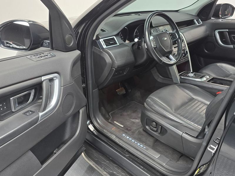 2016 Land Rover Discovery Sport 2.0 TD4 HSE Luxury photo 10