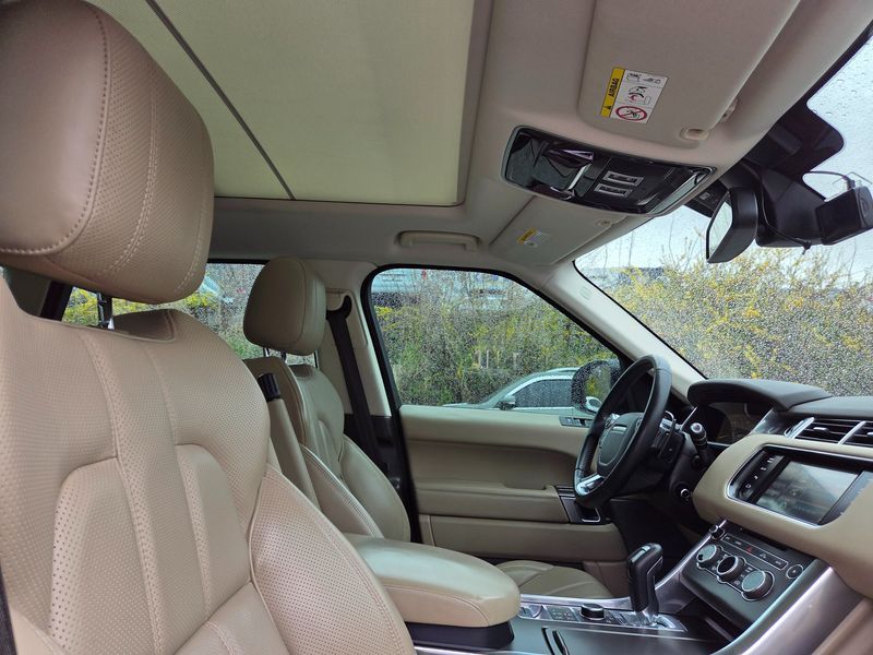 2015 Land Rover Range Rover Sport 3.0 SDV6 HSE Dynamic photo 12