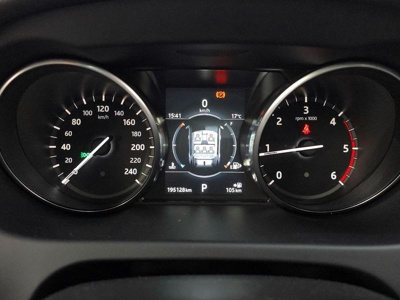 2017 Land Rover Discovery Sport 2.0 TD4 SE (150PS) photo 8