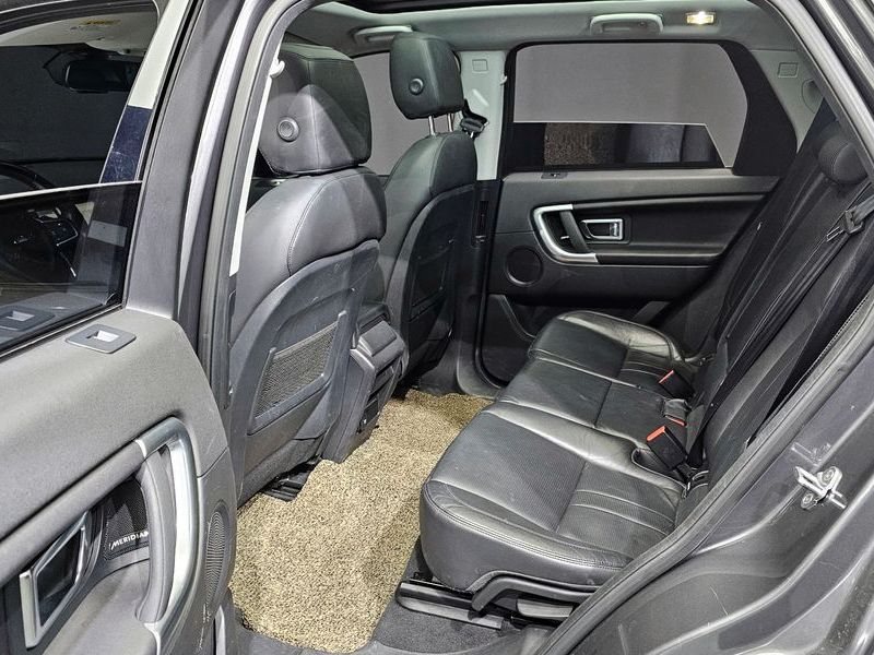 2018 Land Rover Discovery Sport 2.0 TD4 SE (150PS) photo 11