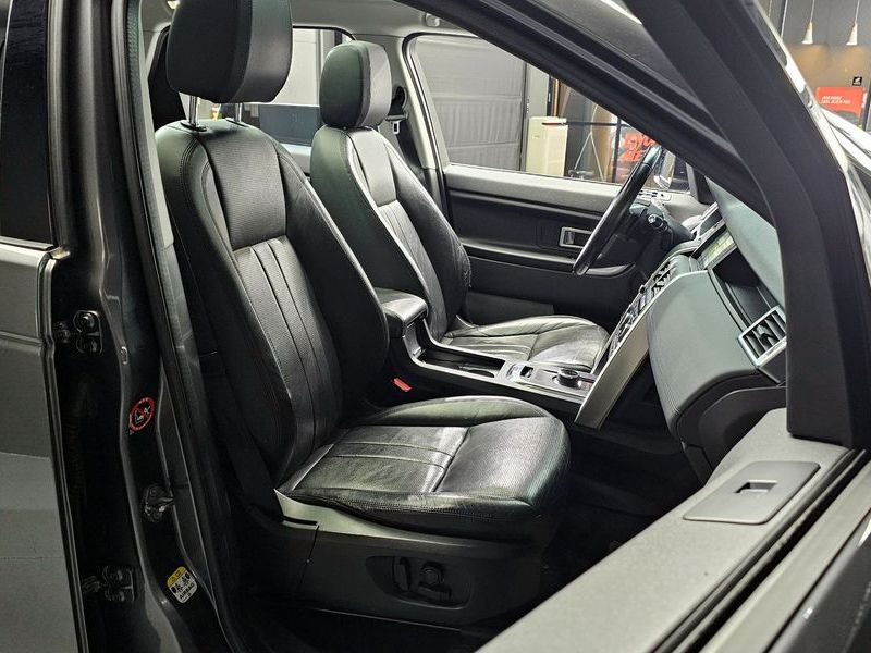 2018 Land Rover Discovery Sport 2.0 TD4 SE (150PS) photo 12