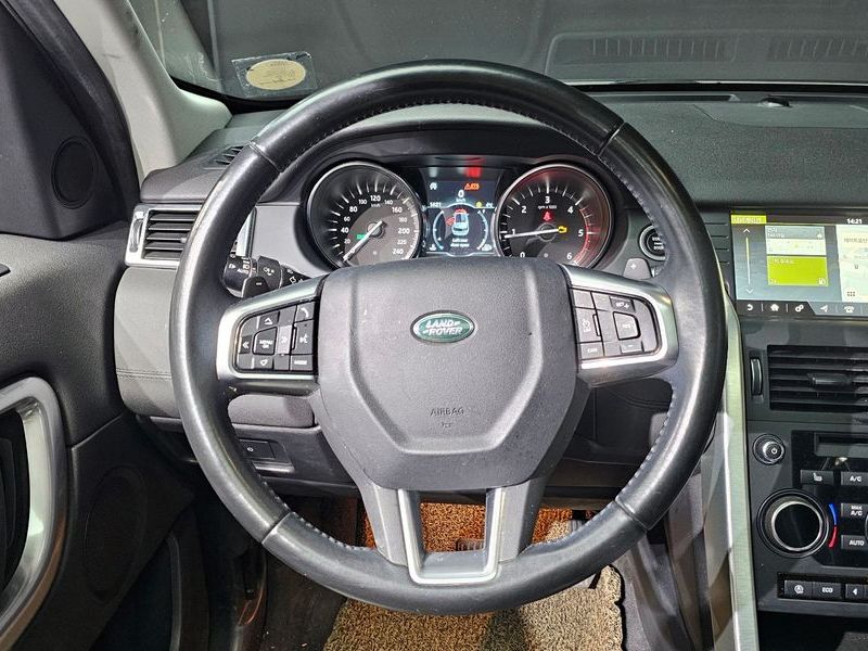 2018 Land Rover Discovery Sport 2.0 TD4 SE (150PS) photo 13