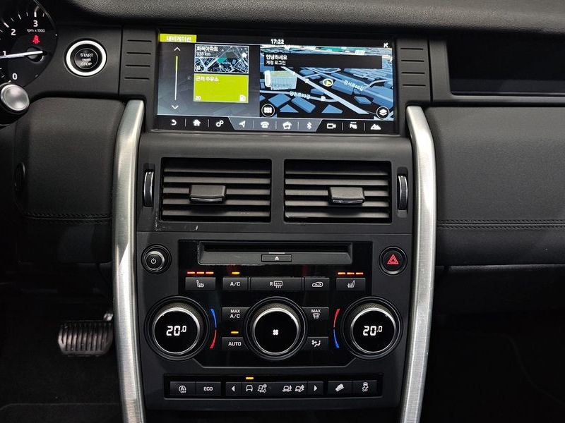 2019 Land Rover Discovery Sport 2.0 TD4 SE (150PS) photo 13
