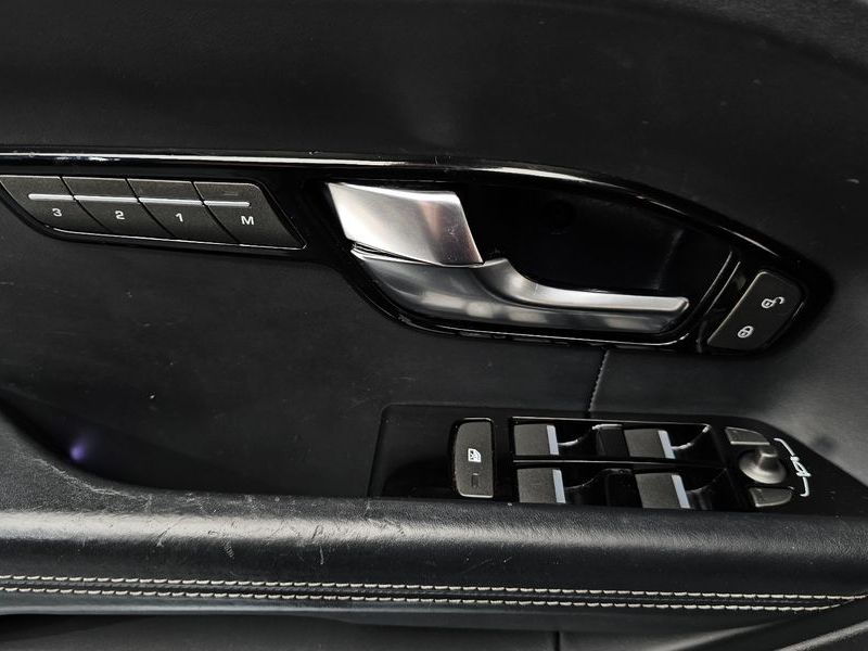 2013 Land Rover Range Rover Evoque 2.2 SD4 Prestige photo 14