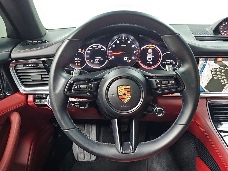 2021 Porsche Panamera 2.9 AWD photo 13