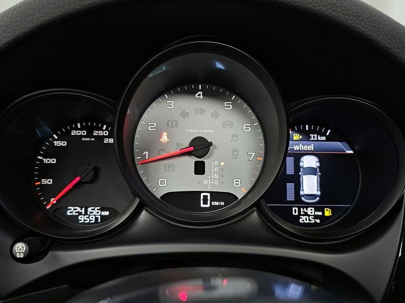 2015 Porsche Macan 3.0 S 95B photo 8