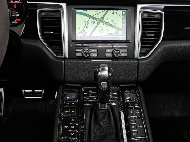 2015 Porsche Macan 3.0 S 95B photo 14
